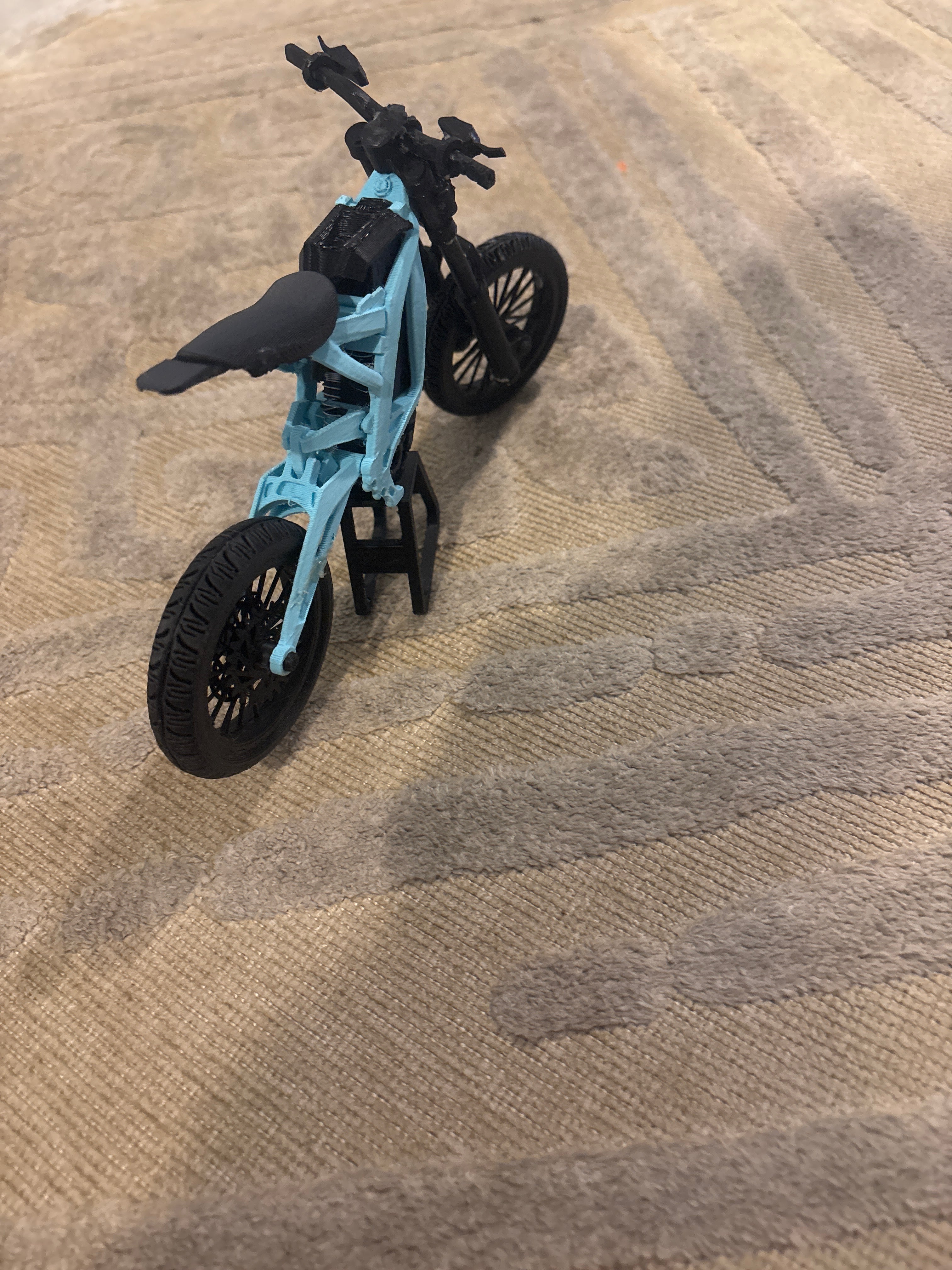 Modable mini desktop surron ￼