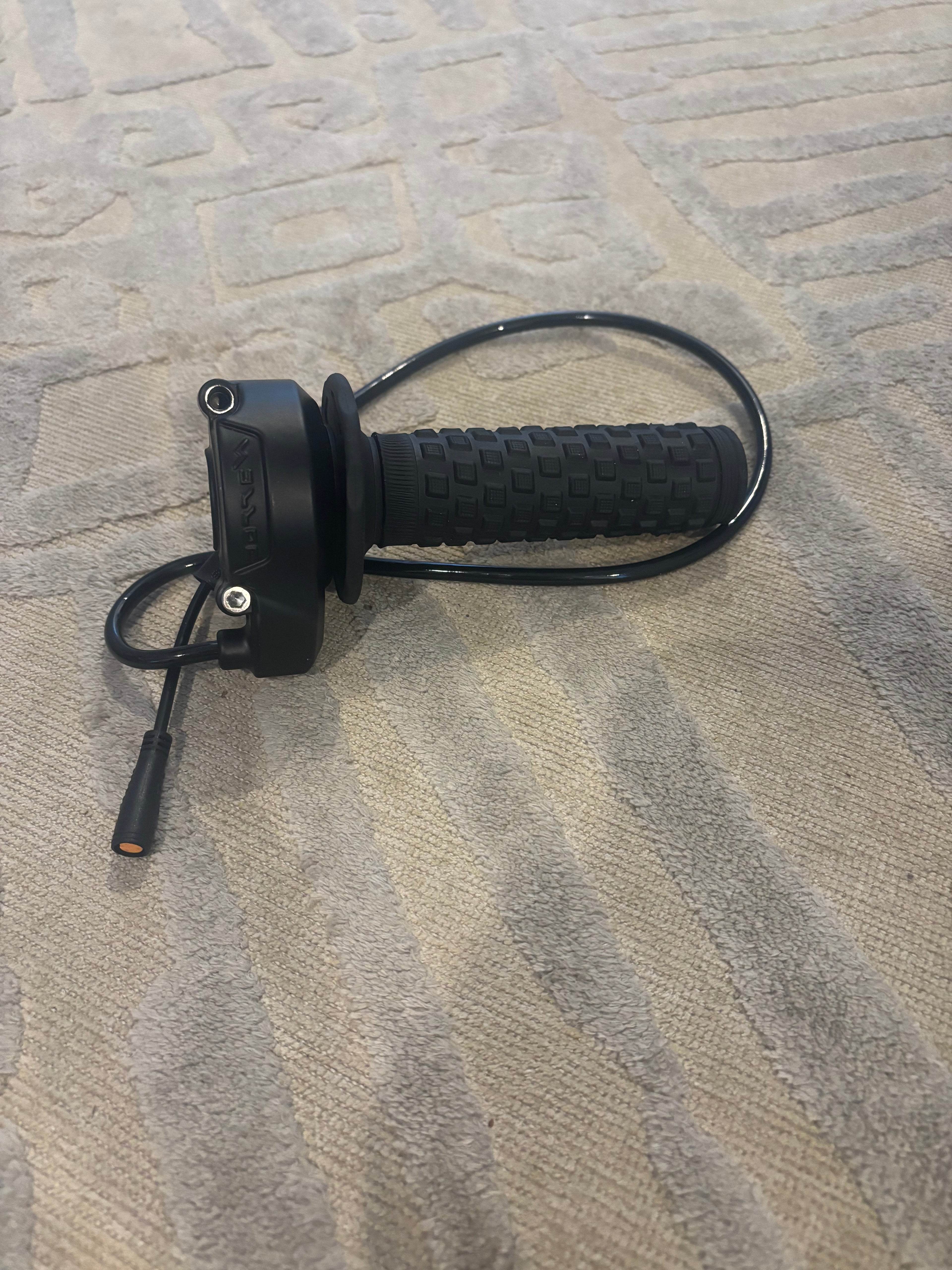 Plug and play 3 pin ebike surron throttle